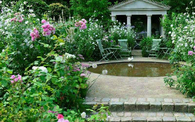 The Romantic Garden